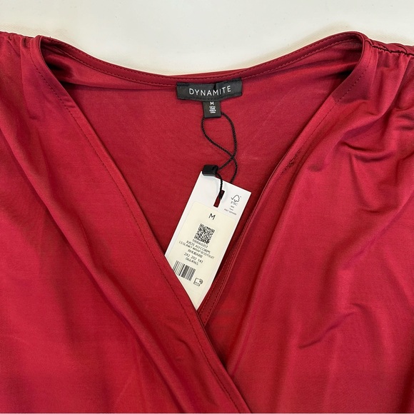 Dynamite Red V-Neck Long Sleeve Bodysuit Size Medium - Picture 2 of 3